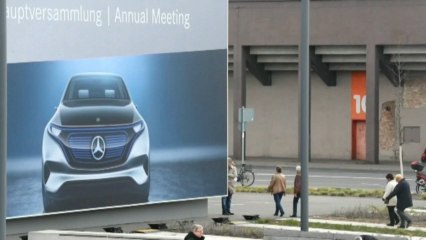 CE investiga si BMW, Daimler y VW pactaron no competir en reducción emisiones