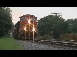 BNSF at galesburg turns my camera!!!