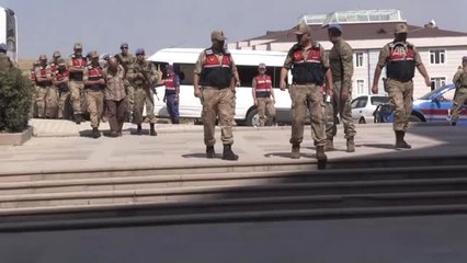 MİT'in Suriye'de Yakaladığı 9 Ypg/pkk'lı Terörist Adliyeye Sevk Edildi (2)