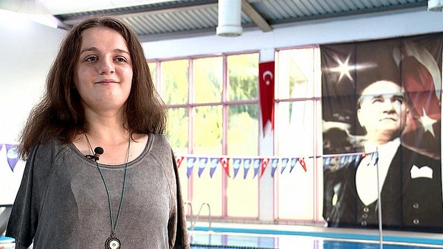 Video | Paralimpik milli yüzücü Sümeyye Boyacı: Kendimi suda sınırsız hissediyorum