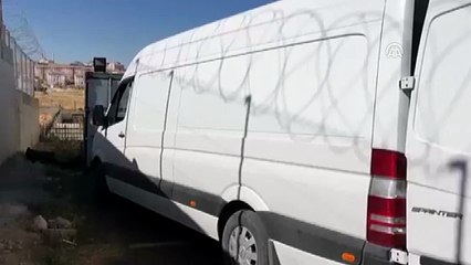 Beyaz eşyalardan kaçak sigara çıktı - VAN