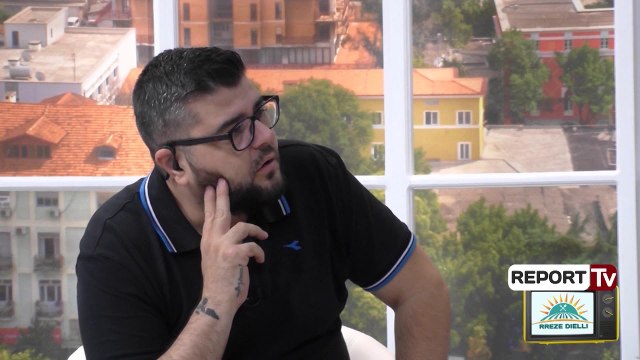 Drejtoresha e DAR Tiranë: Mos keqinformoni, telefonat nuk do merren me forcë