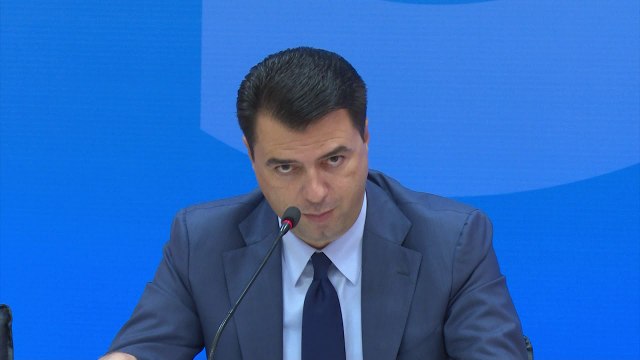 Basha ultimatum Ramës: Të shprehet pro ose kundër vettingut në politikë - News, Lajme - Vizion Plus