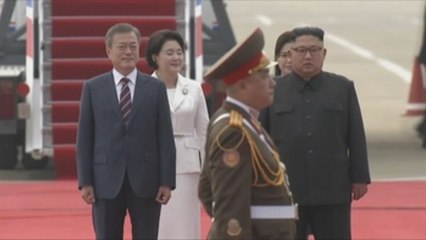 Kim y Moon exhiben buena sintonía para hablar sobre desnuclearización