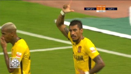 Goal! But! Tor! Three is the magic number for unlucky Paulinho