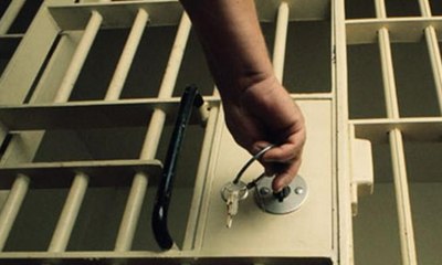 Dialog: Sel Mewah Napi Koruptor di Lapas Sukamiskin