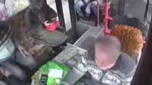 Halk Otobüsünde Hırsızlığa Tutuklama