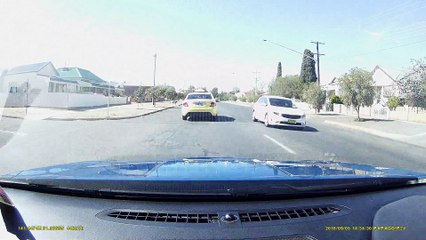 Emu Crosses the Road