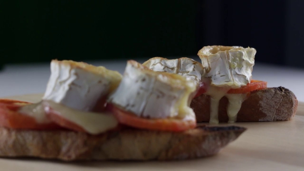 Tostada de queso de cabra