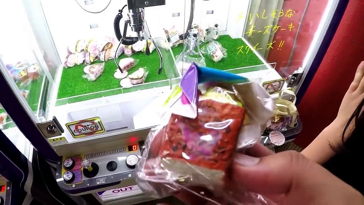 とれまくり！3連続ゲットも！5分間やり放題！2段式クレーンゲームで姉妹対決！【しほりみチャンネル】