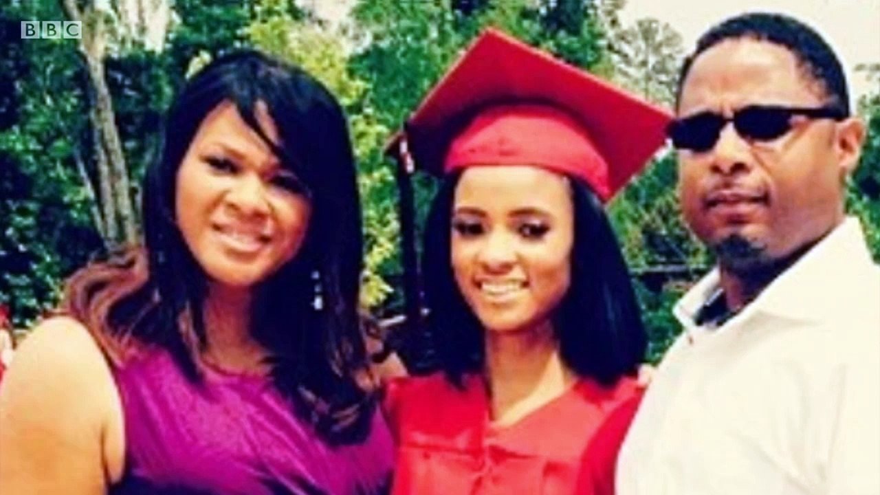 [Documentary] R Kelly The Sex Scandal Continues