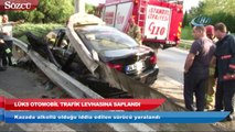 Bayrampaşa’da Lüks otomobil trafik levhasına saplandı