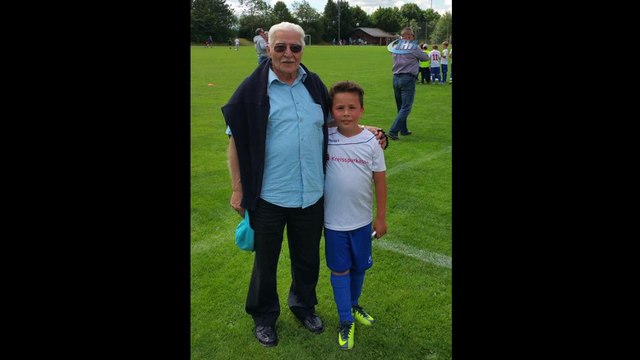 85 yaşındaki adam, sosyal medya nedeniyle 76 yaşındaki eşini öldürdü