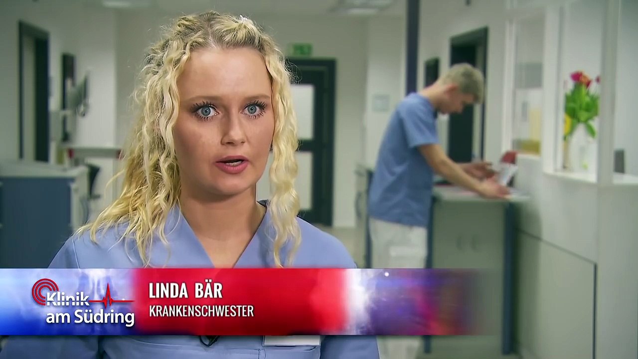 Mädchen schämt sich vor Frauenarzt: Wieso darf sie keiner nackt sehen | Klinik am Südring | SAT.1 TV
