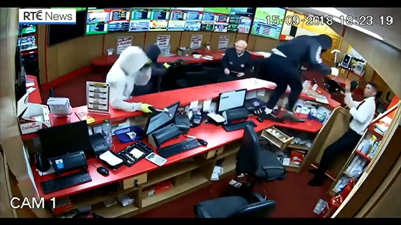 Un grand père réussi à faire fuir 3 braqueurs