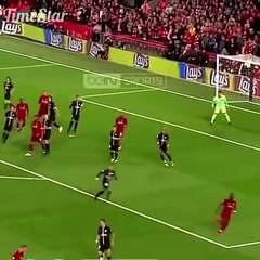 Sadio Mané a détruit Neymar