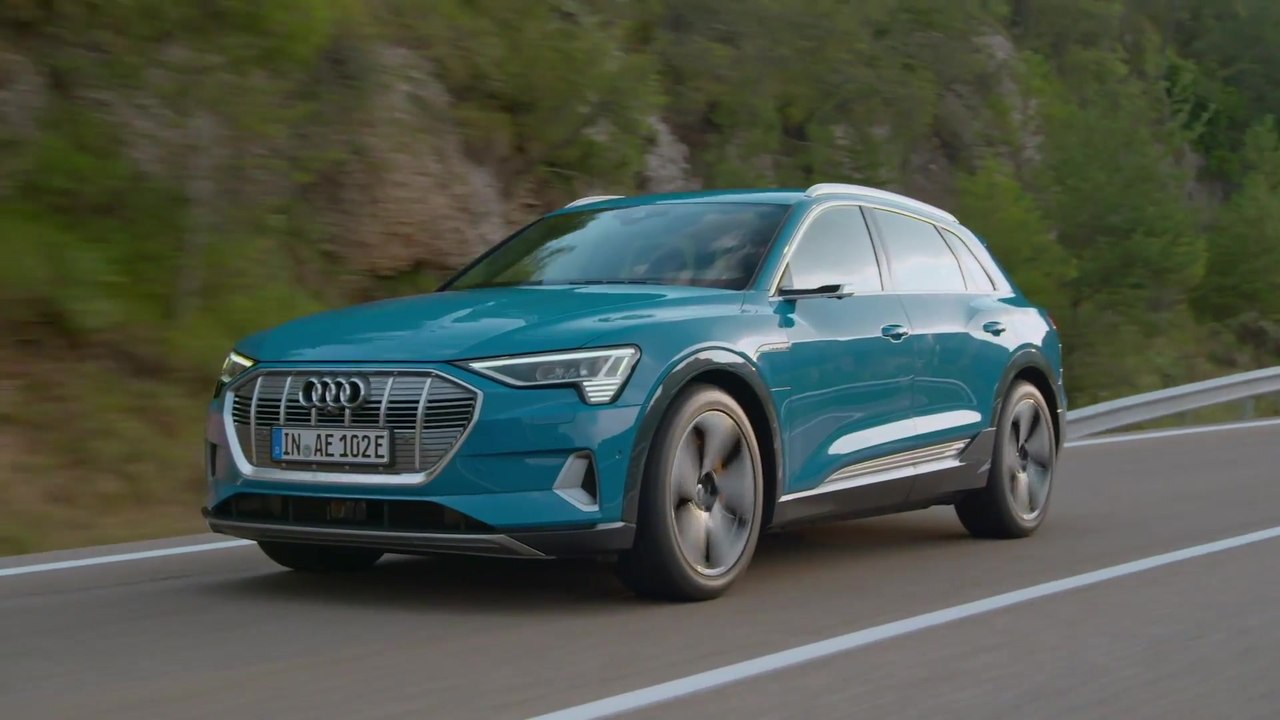 Elektrisierender Fahrspaß - der Audi e-tron