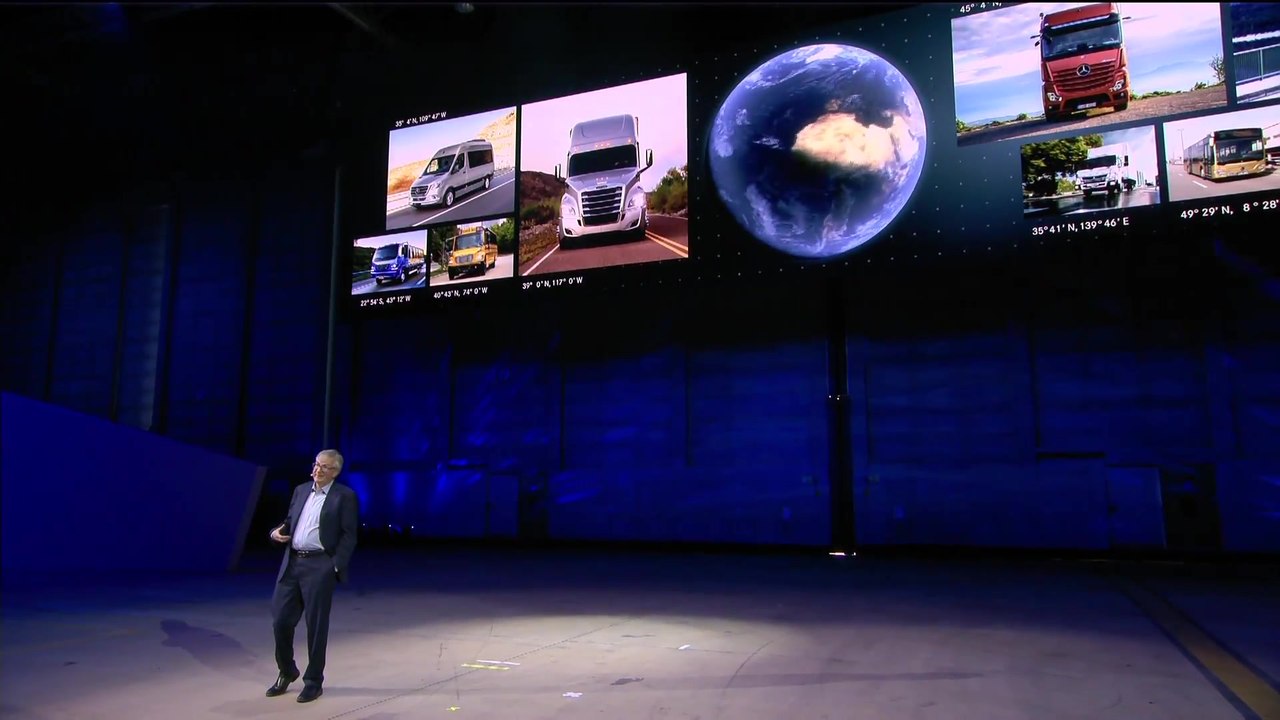 Daimler Product Experience at the IAA 2018 - Speech Martin Daum