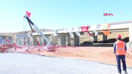 Ulaştırma Bakanı Turhan Ankara-Adana Karayolunun 2020'de Hizmete Girmesi Hedefleniyor