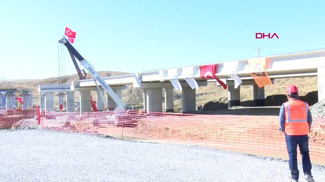 Ulaştırma Bakanı Turhan Ankara-Adana Karayolunun 2020'de Hizmete Girmesi Hedefleniyor