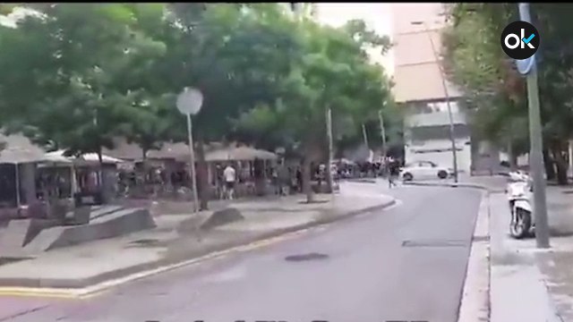 Pelea de hooligans del PSG y el Barça