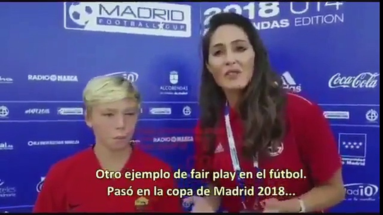 Filho de Totti deu o exemplo com um belo gesto de fair-play