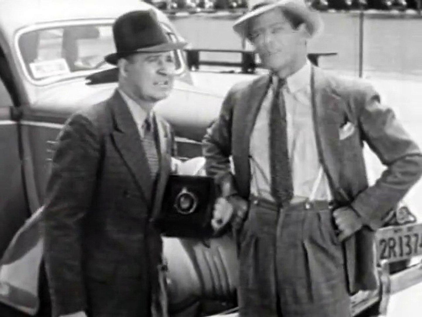 ⁣Atlantic Flight (1937) - (Action , Drama , Romance)