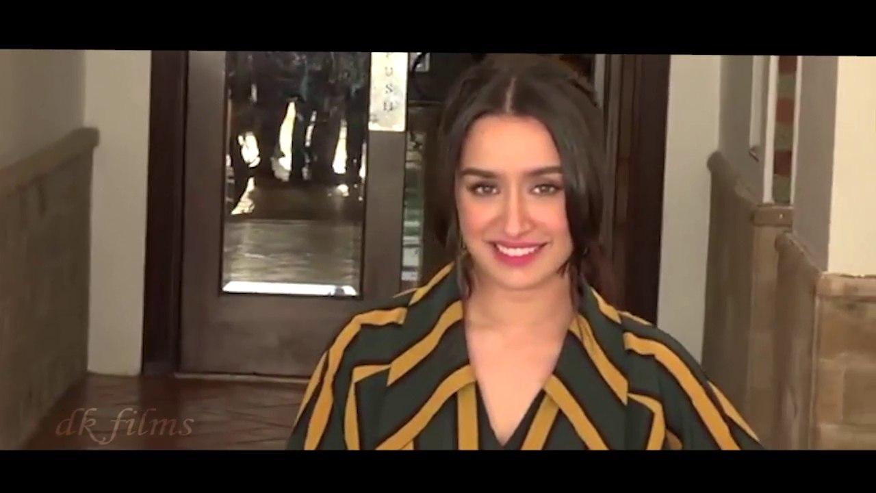 Shraddha Kapoor Looks Beautiful Even WITHOUT MAKE UP | 'Batti Gul Meter Chalu' Promotions