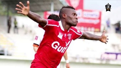 Life2Champion avec  Henry Doumbia ,footballeur ivoirien