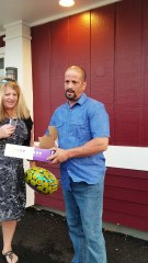 Daughter Gives Colorblind Father the Gift of Color