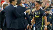 C. Ronaldo chora depois de ser expulso na estreia europeia pela Juventus