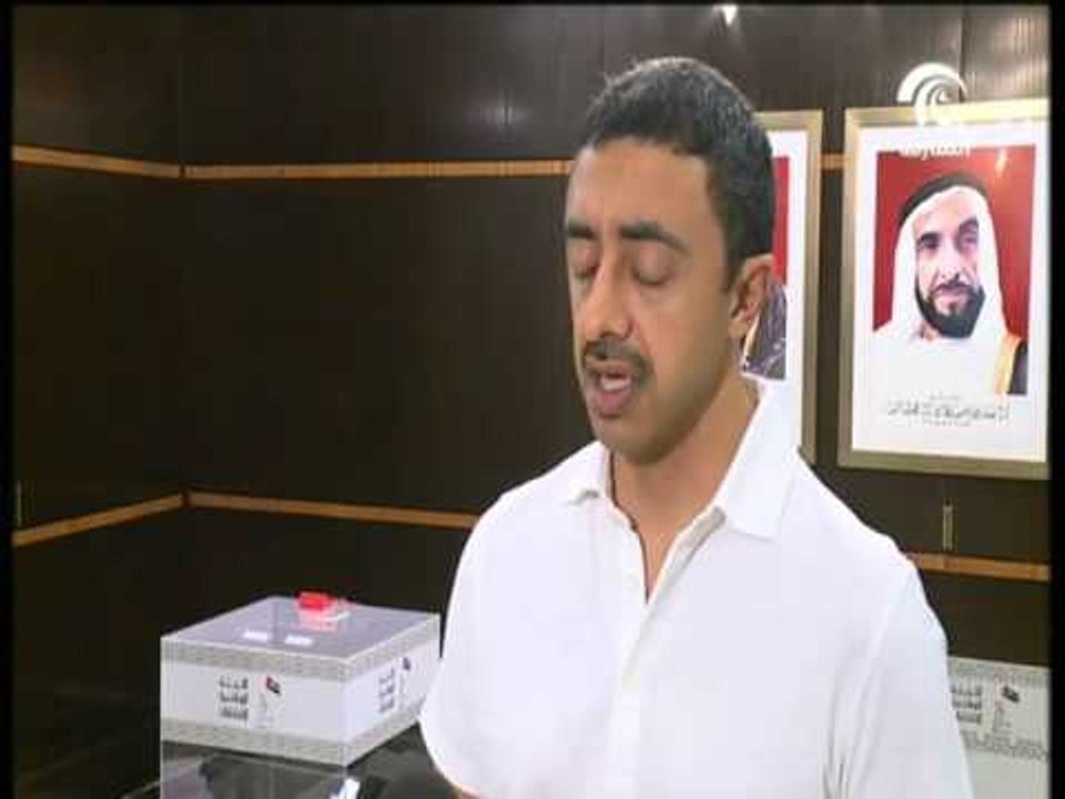 عبدالله بن زايد يدلي بصوته في إنتخابات المجلس ا...