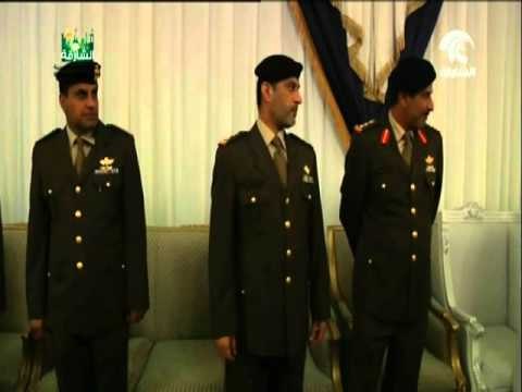 حاكم الشارقة يقدم واجب العزاء لأسرة وذوي الشهيد سلطان سعيد المزروعي في مجلس العزاء بمدينة كلباء