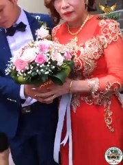 Cận cảnh chú rể 26 tuổi đến rước cô dâu 61 tuổi ở Cao Bằng.