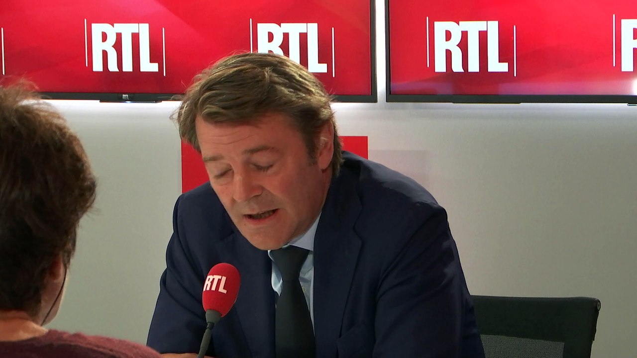 Départ de Gérard Collomb : "L'annonce d'un départ différé l'affaiblit dans sa fonction", dit Baroin