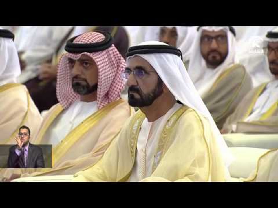 محمد بن راشد يشهد حفل تخريج الدفعة الـ35 من طلب...