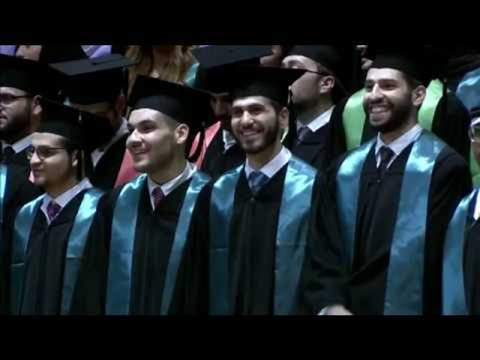 حفل تخريج الدفعة السابعة من طلبة كليات الطب والعلوم الصحية بجامعة الشارقة 19-6-2016