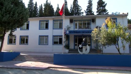 Müdür ve muhtar okulu boyadı