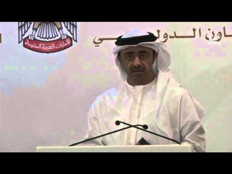 عبدالله بن زايد يؤكد ضرورة وضع حد نهائي للصراع في سوريا من خلال حل سياسي شامل