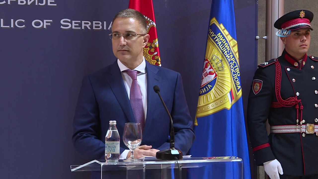 - Bakan Soylu: 'Sırbistan, 15 Temmuz'da tereddütsüz bir duruş sergiledi'- İçişleri Bakanı Süleyman Soylu, Sırp mevkidaşı Nebojsa Stefanovic ile görüştü- İçişleri Bakanı Süleyman Soylu: 'Sırbistan,15 Temmuz FETÖ'nün hain darbe girişi...