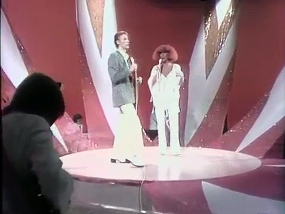 Cher & David Bowie - Young Americans Medley Live on The Cher Show 1975