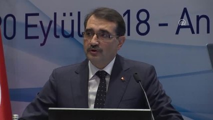 Bakan Dönmez: "Enerjinin Gelecekte Evrileceği Noktayı Yakından Takip Ediyoruz"