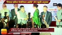 Anushka sharma presented smita patil memorial award by nitin gadkari