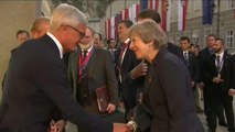 Theresa May pressiona UE a aceitar acordo proposto para o 'Brexit'
