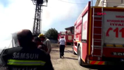 Samsun Vezirköprü'de 6 Ev Yanarak Kül Oldu