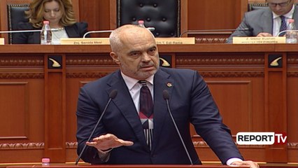 ‘Teatri’ në Kuvend, Rama: Basha kërkoi t’i jepte Astrit Veliajt Teatrin e Metropolit për pallat