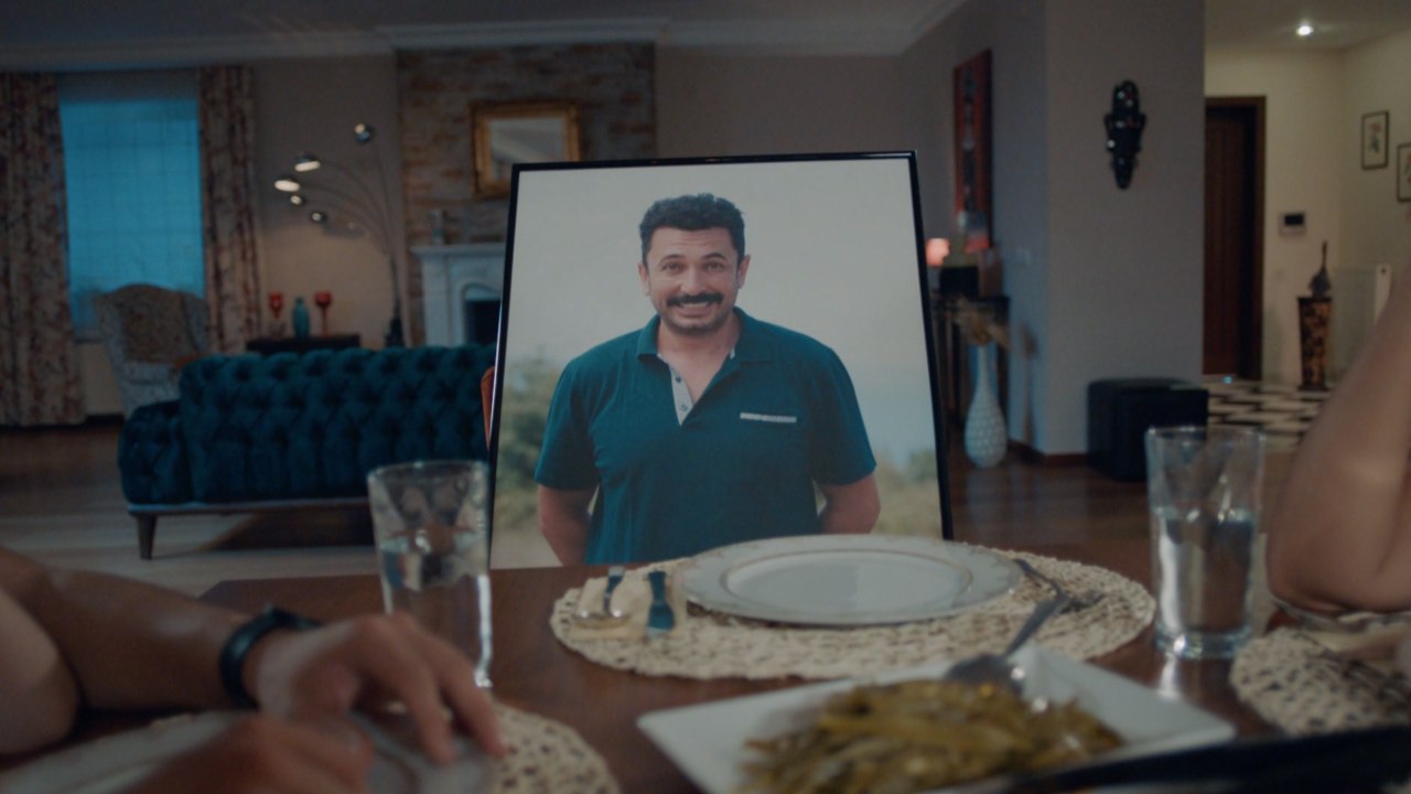 Meleklerin Aşkı 11. Bölüm (Final) Babamı Düşünüyoruz