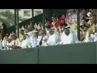 أخبار الدار: سلطان بن أحمد القاسمي يتوج الفائزين بالجولة الختامية لبطولة العالم لسباقات الفورمولا1