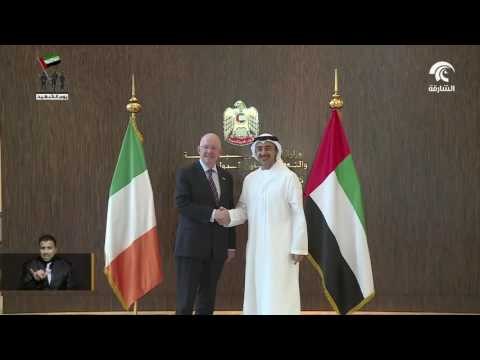عبدالله بن زايد ووزير الشؤون الخارجية والتجارة الإيرلندي يبحثان علاقات البلدين.