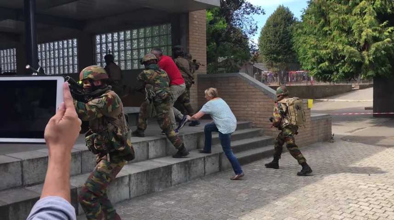 Prise d’otage fictive au Collège Sainte-Gertrude de Nivelles